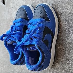 Boy's Nike shoes
